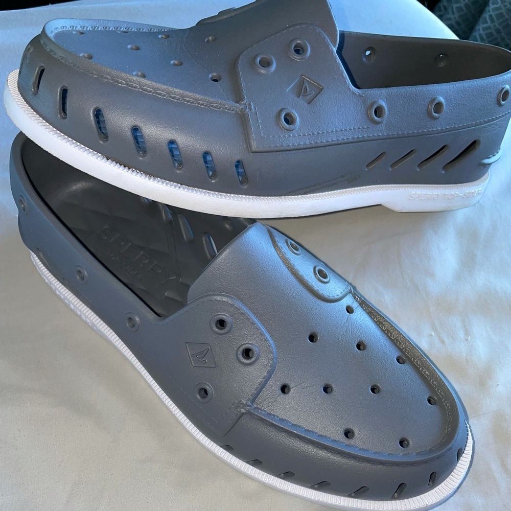Men’s sperry float boat shoe